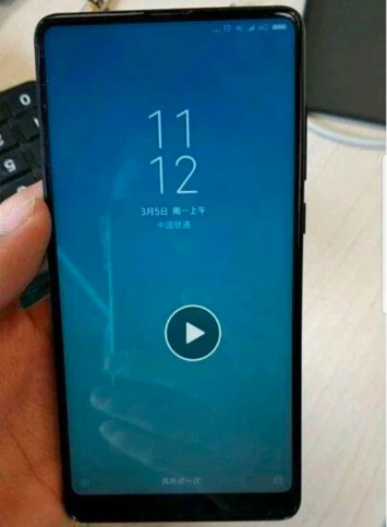Xiaomi Mi MIX 2S на живых фото