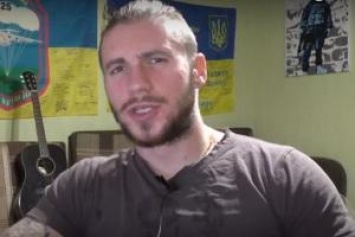 "Что итальянцы подумали?": В сети бурно обсуждают плевок украинского десантника в российского телеведущего