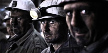 Забастовка на "Мирноградугле": шахтеры отказались подниматься на-гора