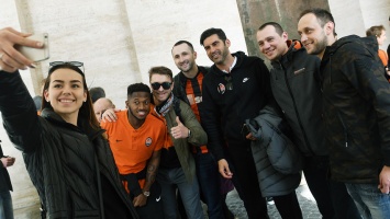 Игроки «Шахтера» перед матчем с «Ромой» посетили Ватикан