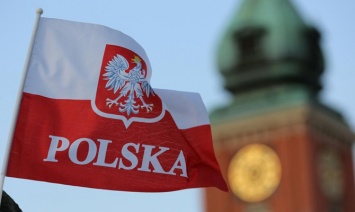 Нацбанк Польши прогнозирует приток мигрантов из Украины на уровне 300 тысяч в год