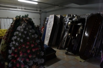 Новые правила похорон в Украине оказались фейком