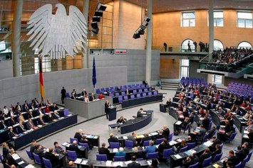 Бундестаг проголосует по кандидатуре Меркель на пост канцлера ФРГ