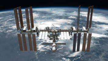 Роскосмос планирует запустить к МКС три новых модуля