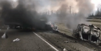 На трассе Краснодар - Кропоткин столкнулись несколько автомобилей: пострадали 5 человек