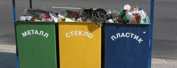 В некоторых домах Чернигова уже начали сортировать мусор по европейским стандартам