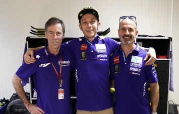 MotoGP: Yamaha Factory Racing и Валентино Росси подписали новый договор - подробности