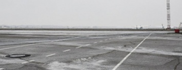 Отремонтировать взлетку аэропорта "Полтава" могут не успеть до прибытия первого Боинга