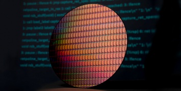 Intel подготовила «неуязвимые» процессоры к выпуску до конца года