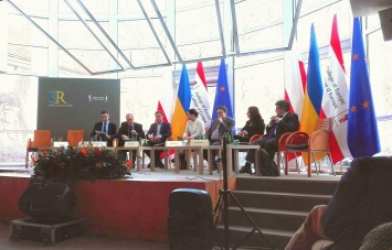 МИП в Варшаве: В основе мирового порядка дня должна находиться правда