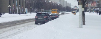 Снегопад в Днепре: как будет работать общественный транспорт