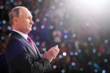 "Мы горячо переживали и молились!": Главарь "ДНР" отправил поздравление Путину с ошибками