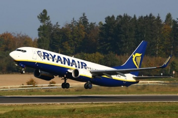 Ryanair выкупит акции авиакомпании Ники Лауды