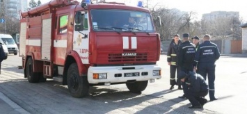 В Чернигове проходят учения пожарников