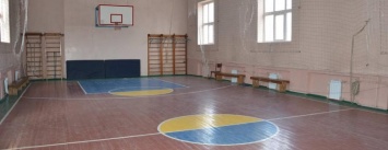 Авдеевский коксохим создаст комфортные условия для занятия физкультурой ученикам школы №6
