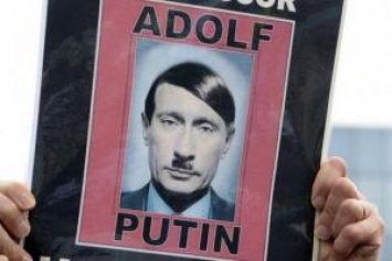 В Британии провели параллель между Путиным и Гитлером - Захарова в бешенстве