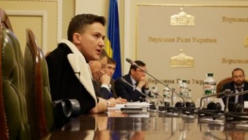 Агенты Порошенко сексуально домогались Савченко
