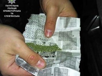 За ночь полицейские обнаружили в Краматорске трех граждан с запрещенными веществами