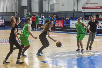 В Одессе стартовал чемпионат Одесской области по баскетболу 3х3 для школьников (фото)
