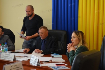 В Николаевском облсовете задумались, чтобы принять в коммунальную собственность спорткомплекс "Заря", где ликвидировали ДЮСШ