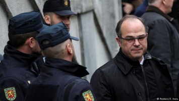 Парламент Каталонии остановил выборы президента автономии