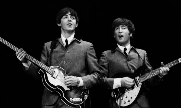Уникальные кадры первых гастролей The Beatles ушли с аукциона за $357 тысяч