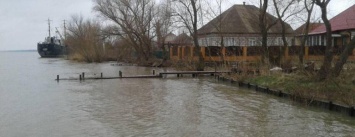 Украинская Венеция уходит под воду: Одесский губернатор уезжает на Дунай (ФОТО)