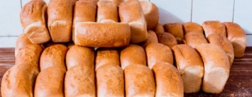 Прокуратура настаивает на отмене результатов торгов по закупке хлеба для учебных заведений г. Шостки