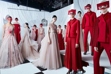Шанхайский след: показ Christian Dior Couture в Китае