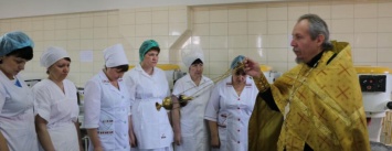 В Бахмуте пекарей благословили на выпечку пасхальных куличей