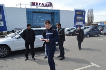 Одесские пожарные проверили ТЦ «Мегадом» и «Семья» после кемеровской трагедии