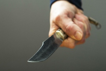 Мужчина с ножом напал на шестерых подростков за 90 минут