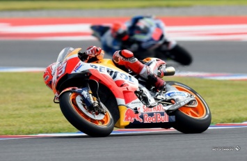 MotoGP: Удручающее начало ArgentinaGP для Ducati - блестящий старт для Honda!