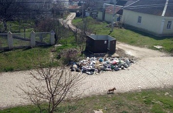 Жители Ракетной Рощи жалуются на несвоевременные вывоз мусора
