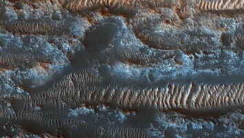 Дюны в движении: NASA опубликовало новую фотографию Марса