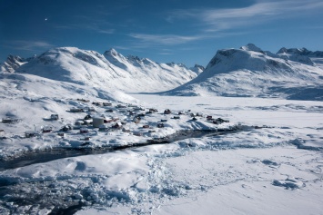 Загадочная "темная зона" в Гренландии грозит человечеству, - ученые