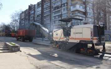 Фотофакт: В Александровском районе ремонтируют дороги