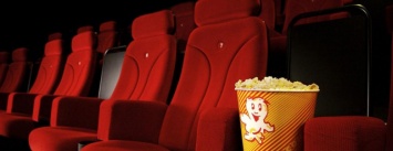 Триллеры, ужасы и приключения: что покажут в мариупольских кинотеатрах