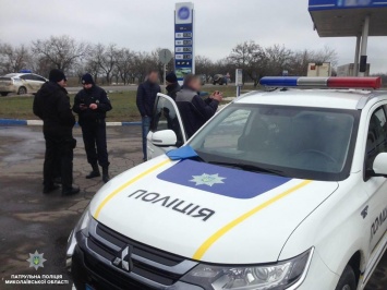 Двое пьяных водителей, которые предлагали взятку николаевским патрульным, заплатят по 17 тыс. грн штрафа