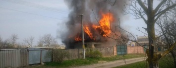 На Херсонщине сгорел дом из-за газосварочных работ (фото)