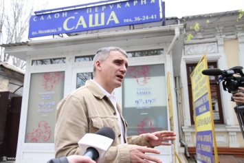 Городу нужно "умыться", - мэр Николаева дал предпринимателям месяц на демонтаж незаконной рекламы