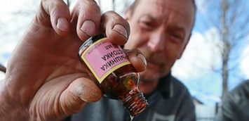 Россиянам предложили пить боярышник вместо лекарств из США
