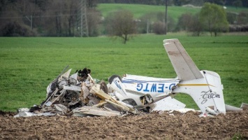 В Германии столкнулись два самолета, пилоты погибли