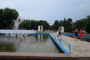 В Краматорске на первомайские праздники запустят фонтан в центре города