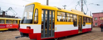Для модернизированных одесских трамваев закупили фанеры на 700 тысяч (ФОТО)