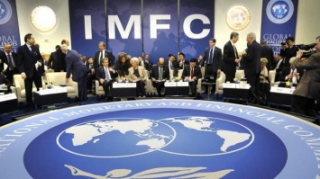 Реформы Украине замедлились - МВФ