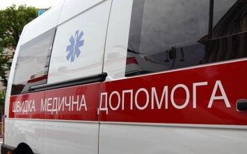 В Запорожье избили медиков "скорой" и разбили автомобиль