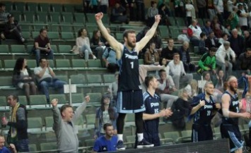 Баскетбольный клуб «Днепр» вышел в финал Суперлиги