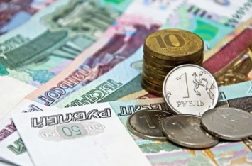 Российский экономист: «Как РФ встала с колен, экономика расти перестала»