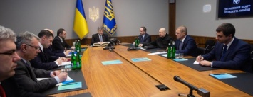 Порошенко дал старт работе противодействия антиукраинскому вещанию в зоне АТО